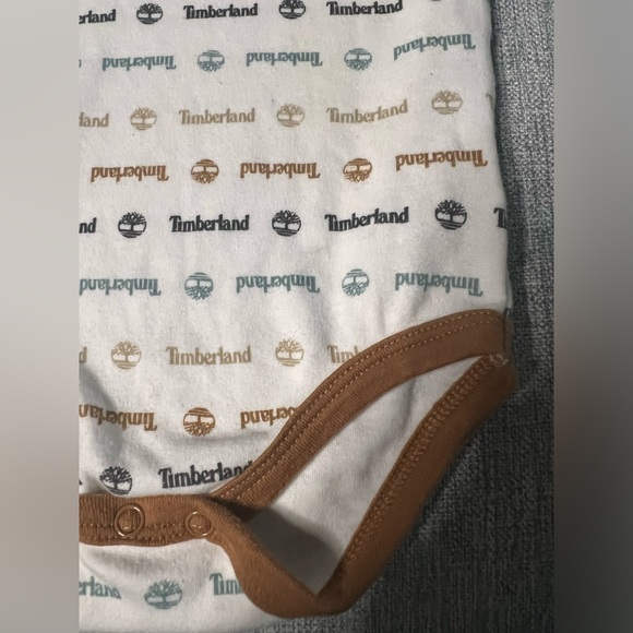 Timberland Baby Bodysuit - 12M - Picture 2 of 7